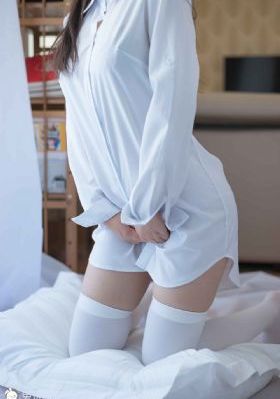 正在播放001女体研究拷问所